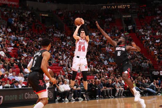 关键抢断成 关键抢断成