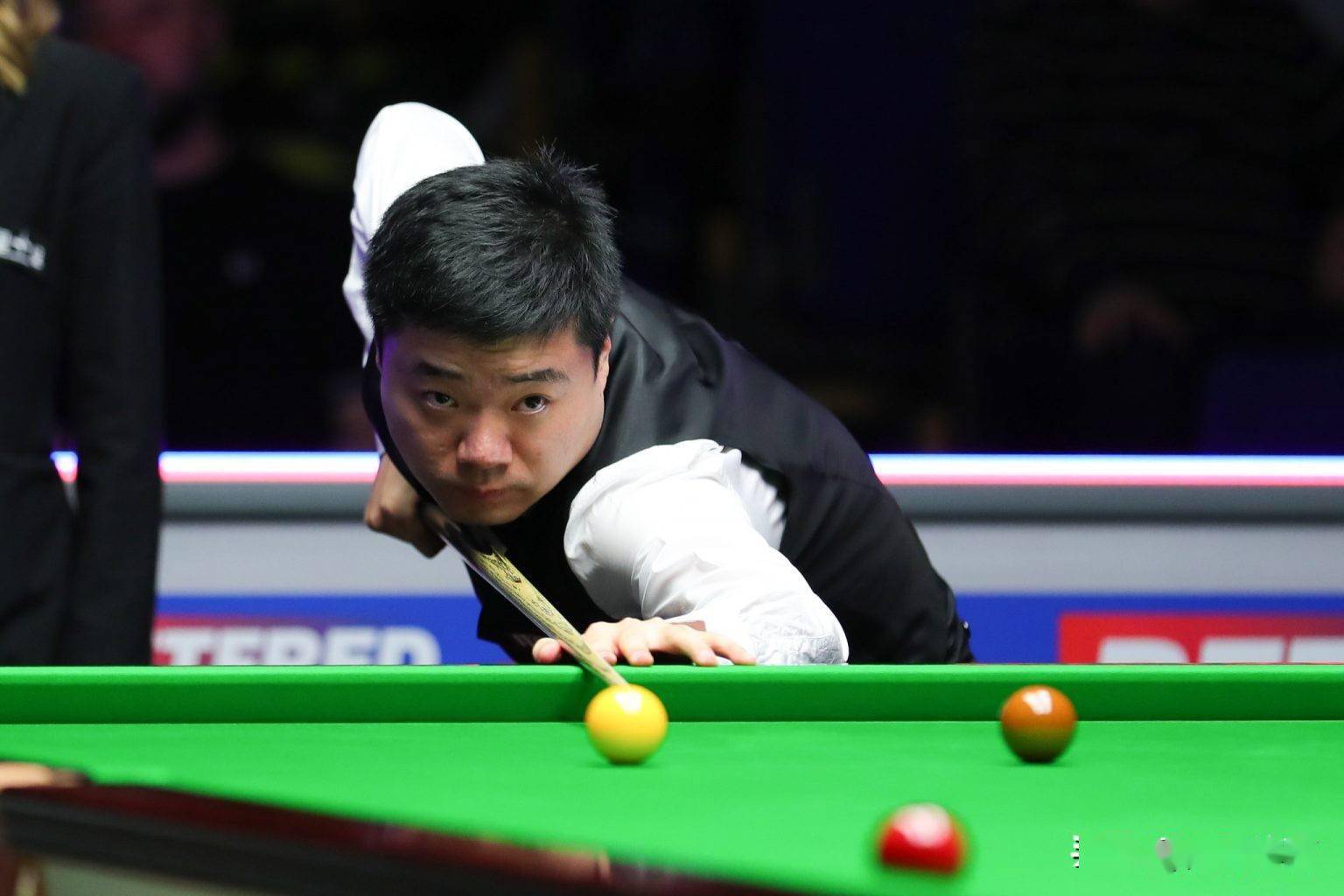 保持在领先 保持在领先